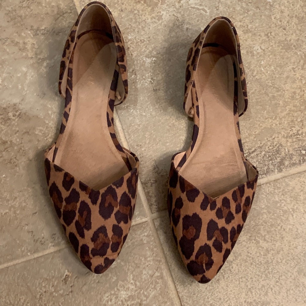 Brand new!! Old Navy flats